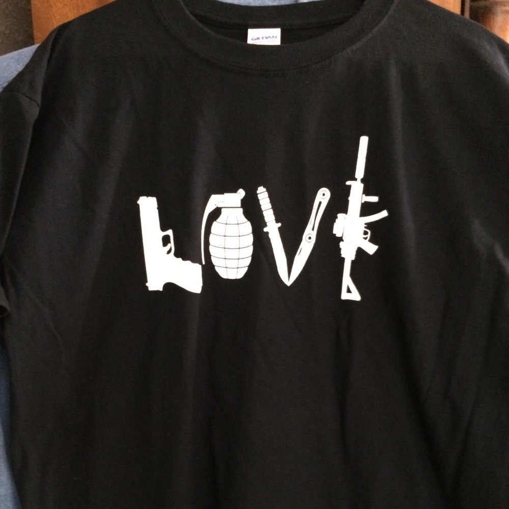 WOMEN'S OR MEN'S T-SHIRT